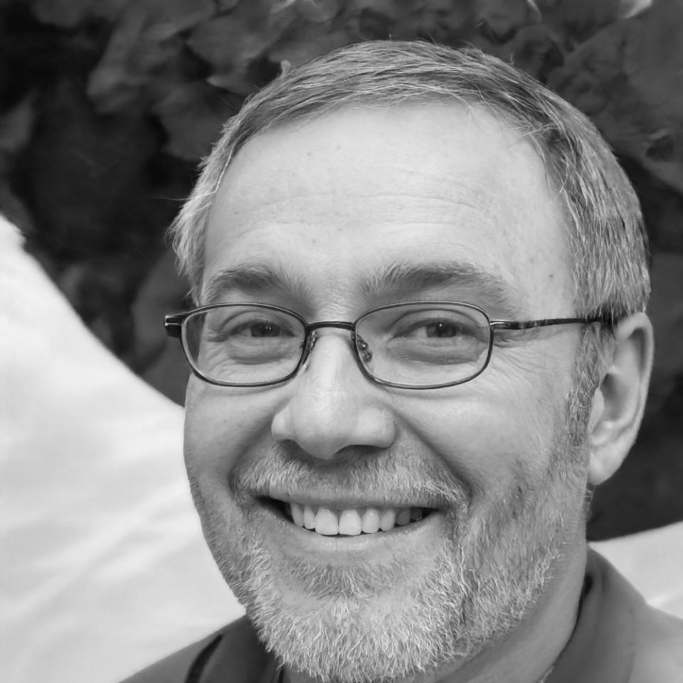 Опытный наставник программы обучения коучингу